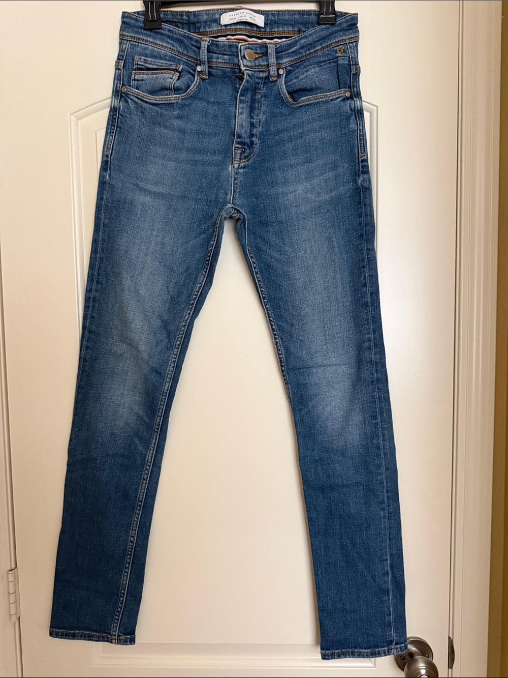 ZM Premium Denim Skinny Jeans — Medium Blue Wash Size USA 30